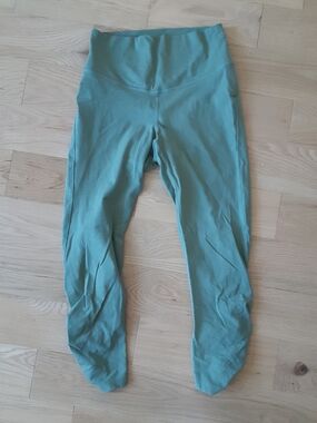 Old Navy Active Extra High Rise With Rusched Legs Sage Green Leggings Go-dry